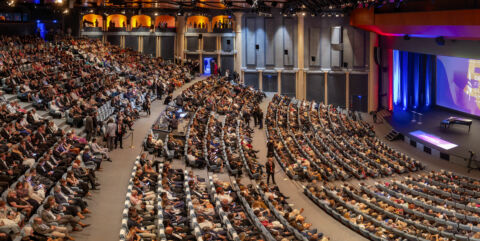 Cérémonie d'ouverture dans l'auditorium Michel d’Ornano