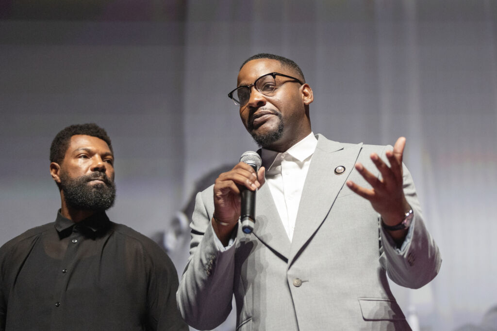 Images of Tuesday, September 10