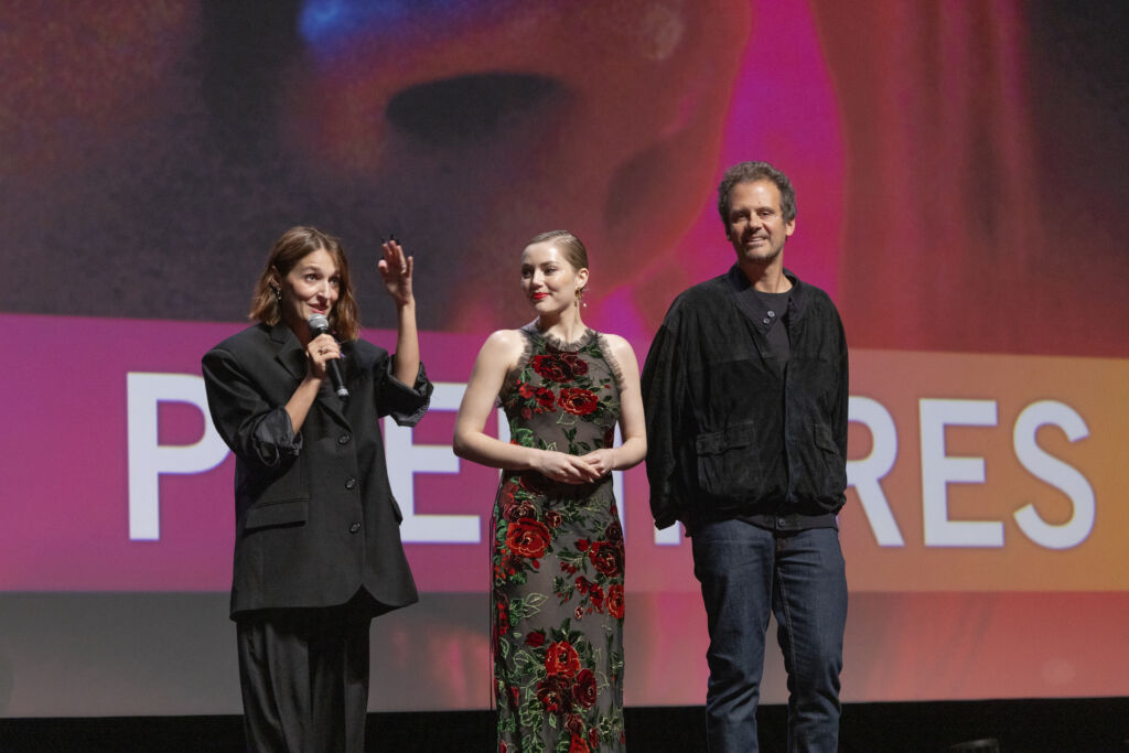 Lola Bessis, Grace Van Dien et Ruben Amar -SILVER STAR 
©Jacques Basile